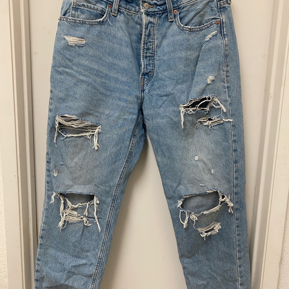 Old Navy Women’s Relaxed Distressed Jeans
